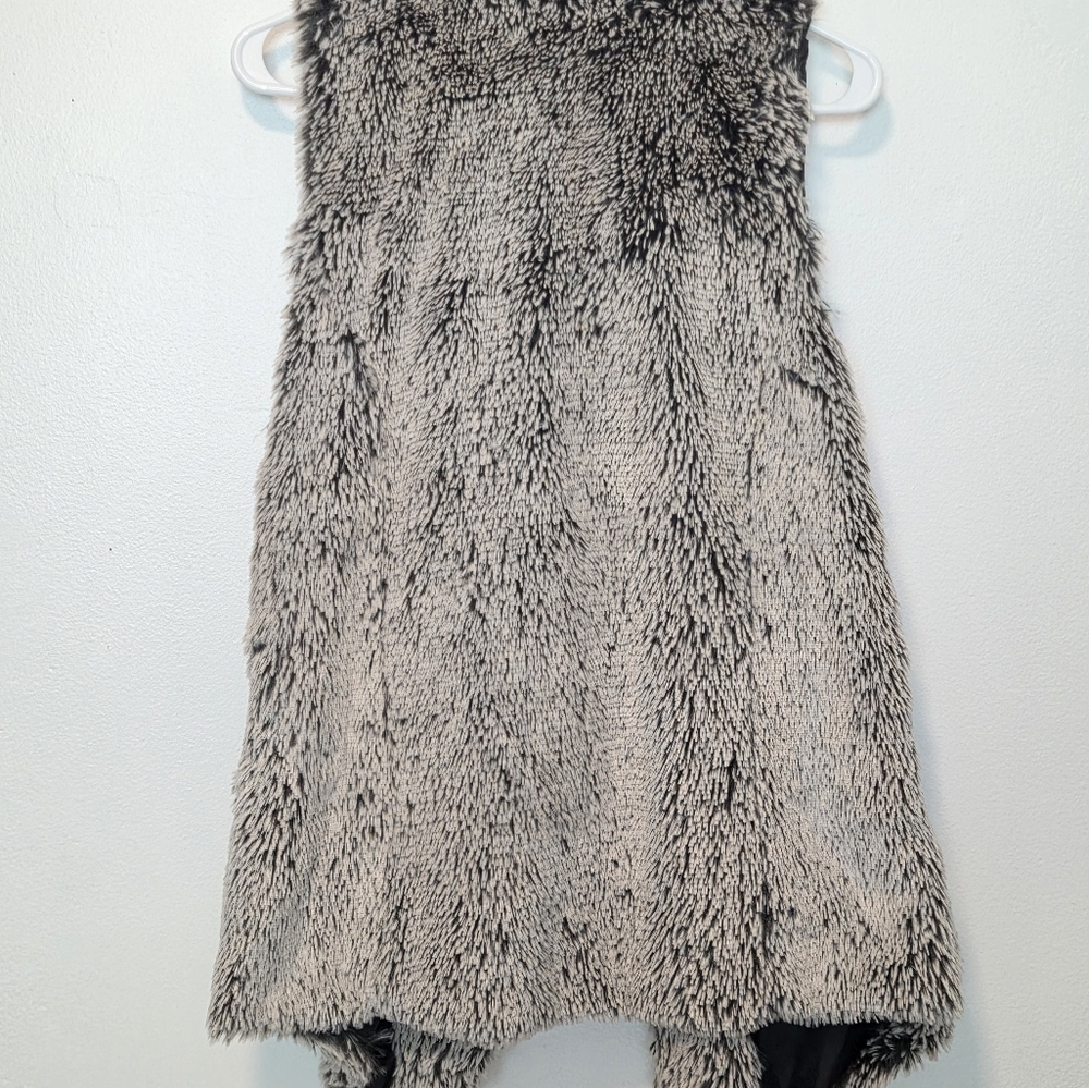 Democracy Open Front Faux Fur Vest M - Picture 6 of 11